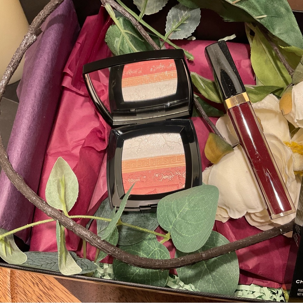 Chanel harmony powders and lip set